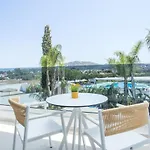 Vanik Hotel