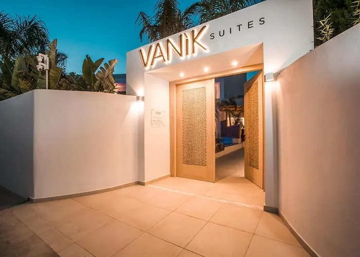 Vanik Hotel